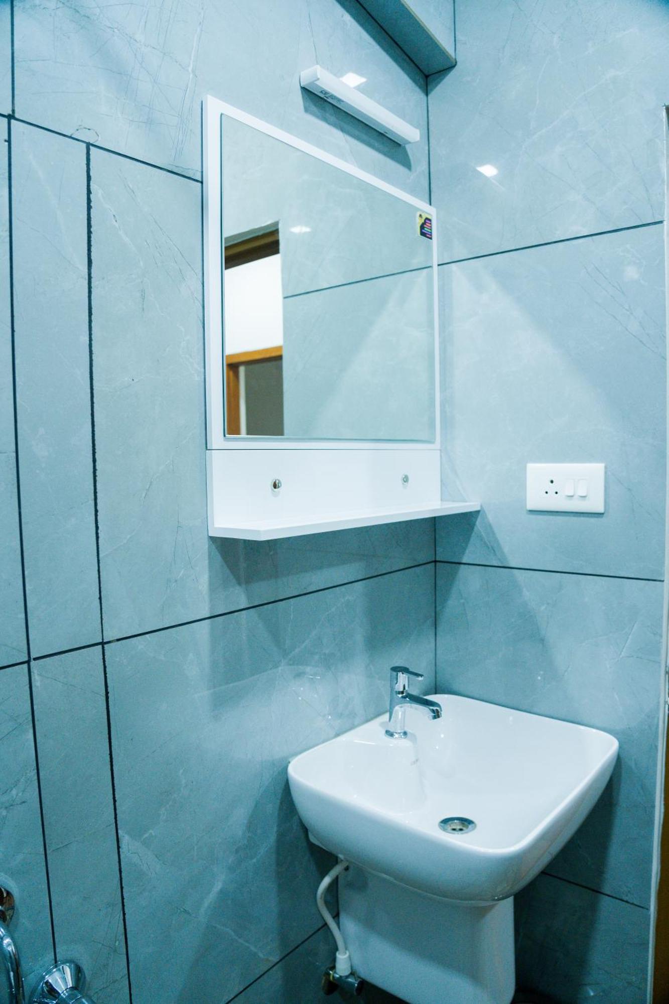 Fly View Airport Residency Hotel Nedumbassery Kültér fotó