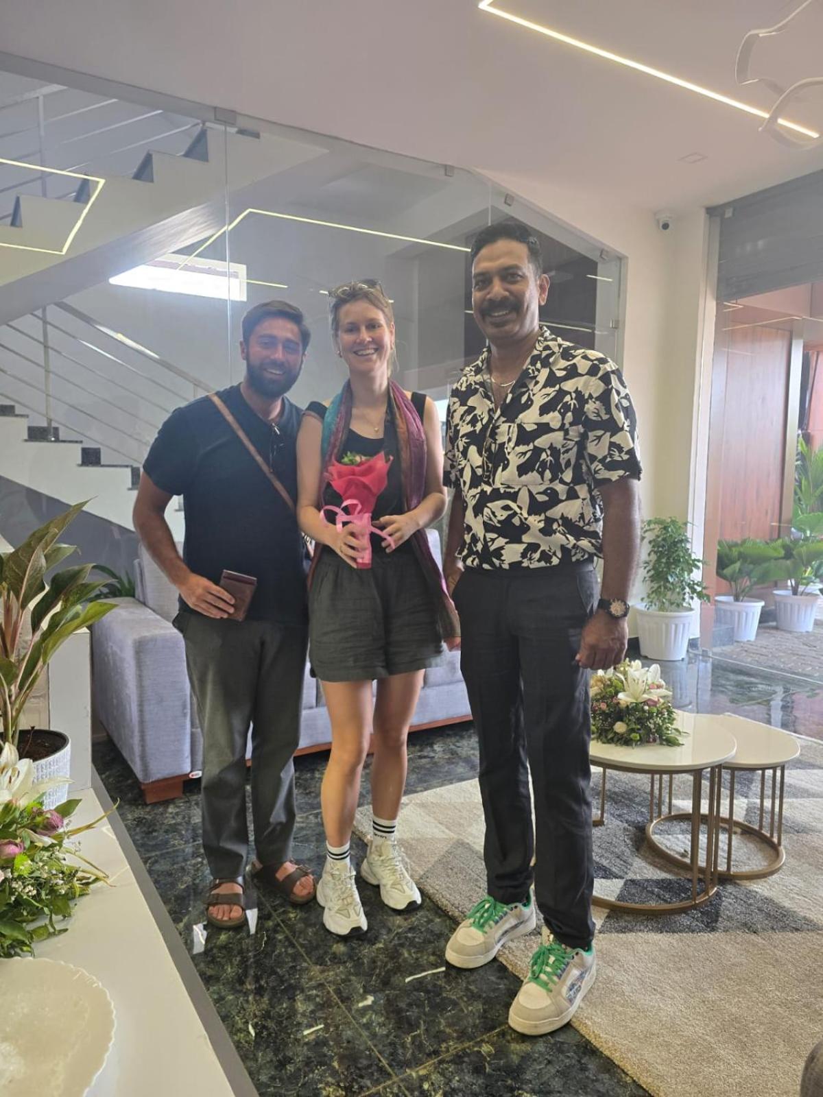 Fly View Airport Residency Hotel Nedumbassery Kültér fotó